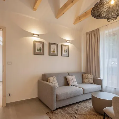 Hranicna S Privatnim Wellness Апарт-отель Бедржихов